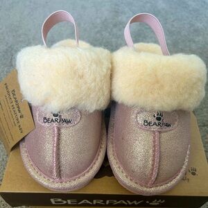 New Kids BEARPAW Loki Slippers- Sz: 10